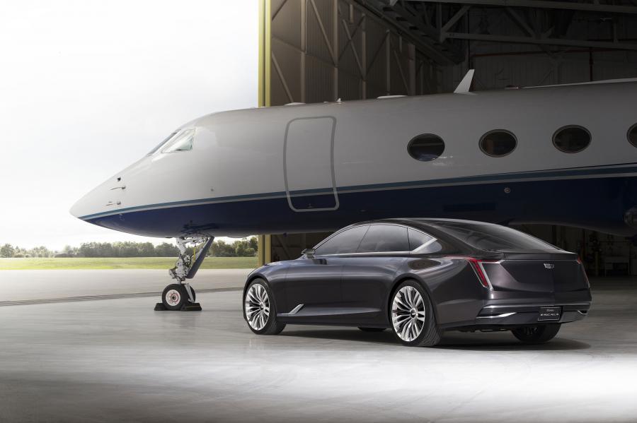  Cadillac Escala Concept 2016 года  (фото 14 из 38)